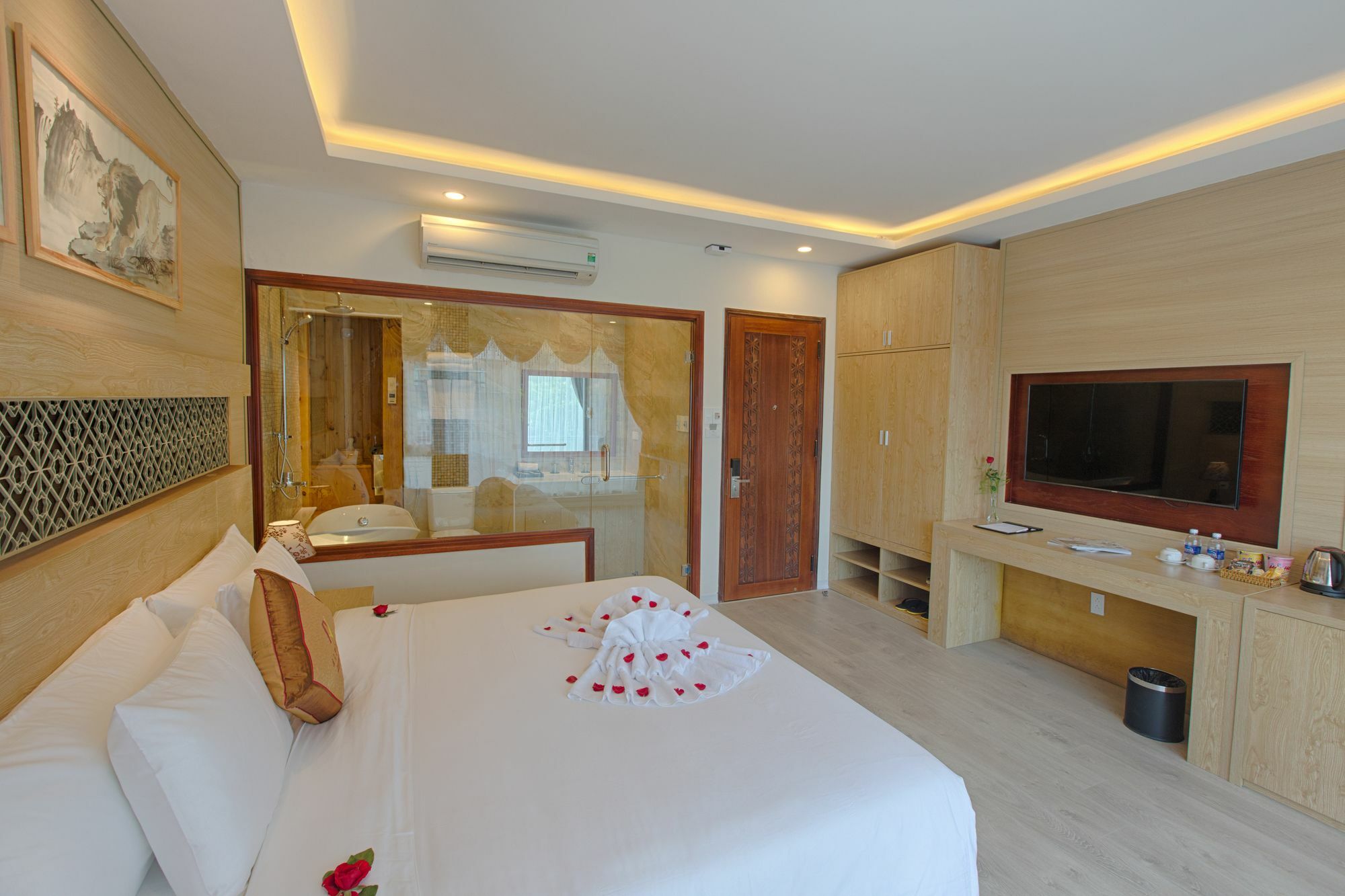 Alyssa Hotel Danang Exterior photo